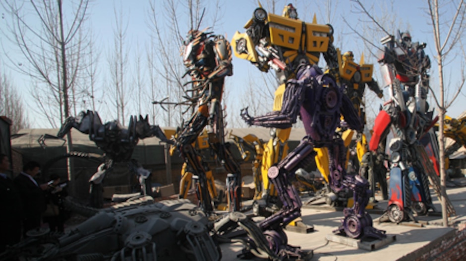 Statue réel - Statue géante en métal - Sculpture de glace - Réplique des TF des Films Transformers fait par des Fans - Page 2 1e110401-a5b9-4492-bddf-ff0a8cb5267a_ORIGINAL
